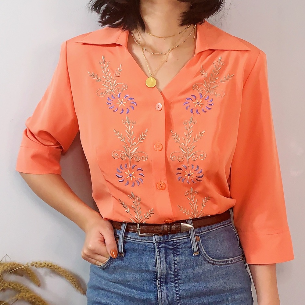 Vintage Apricot Button-up Shirt w/Embroidery Med